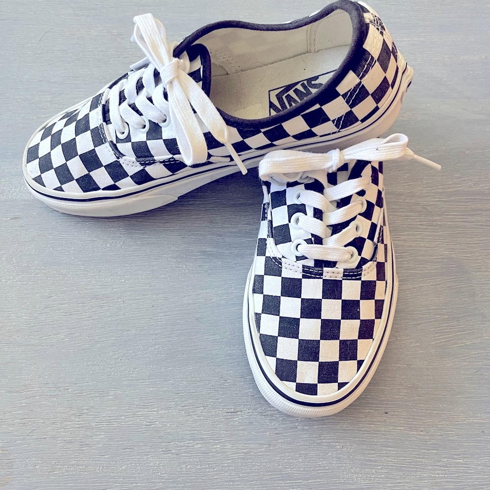 Black & White checkered Vans size 7.5 Women/ 6.0 Men